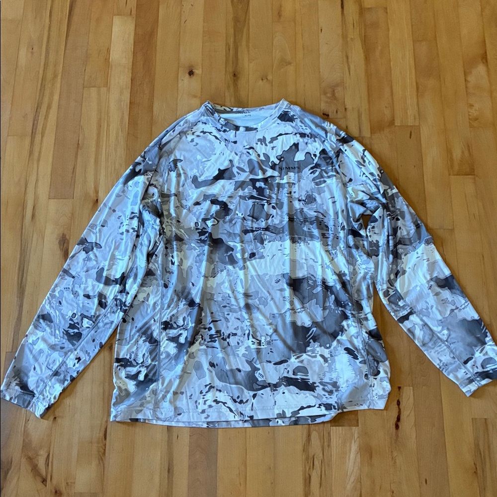 Simms Gray and White Camouflage Shirt